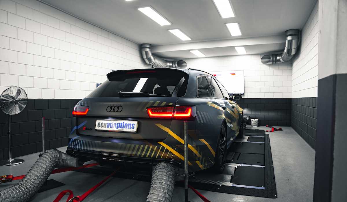 Audi RS6 Bench back